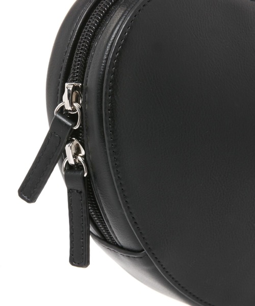 LAKOLE（ラコレ）の「ぷっくりハートポシェット / 132241（ショルダーバッグ・レディース・シルバー/ブラック/レッド・FREE）」の10枚目の写真