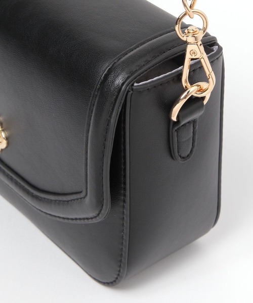 GLOBAL WORK（グローバルワーク）の「チェーンショルダーミニBAG/135899（ショルダーバッグ・キッズ・ブラック/アイボリー/レッド・FREE）」の10枚目の写真