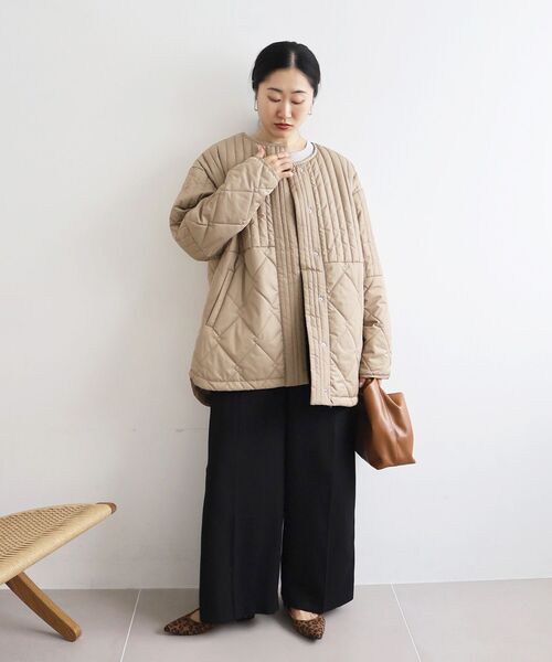 le.coeur blanc（ルクールブラン）の「《WEB限定アイテム》MIXパターンキルティングジャケット（ノーカラージャケット・レディース・ブラック/グリーン/アイボリー/ベージュ・38）」の3枚目の写真