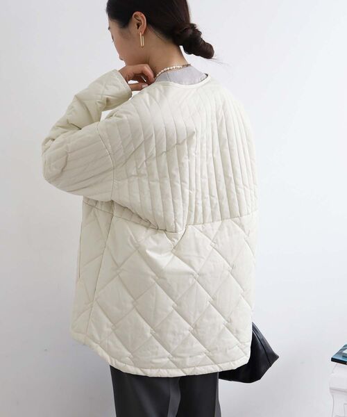 le.coeur blanc（ルクールブラン）の「《WEB限定アイテム》MIXパターンキルティングジャケット（ノーカラージャケット・レディース・ブラック/グリーン/アイボリー/ベージュ・38）」の21枚目の写真