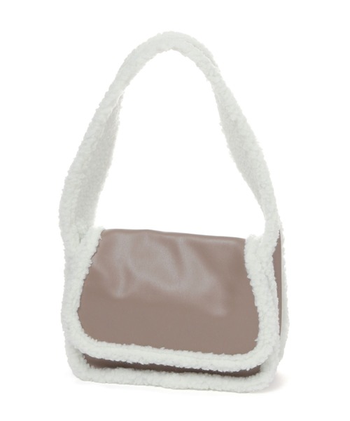 LAKOLE（ラコレ）の「ムートン風フラップショルダーバッグ / 140069（ショルダーバッグ・レディース・ブラック/グレイッシュベージュ・FREE）」の14枚目の写真