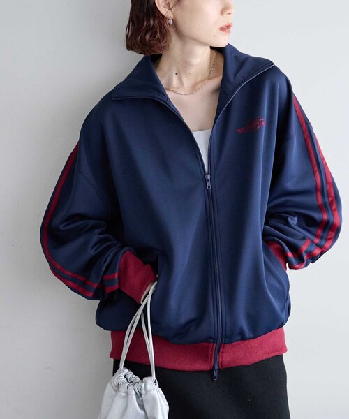 DISCOAT（ディスコート）の「【ユニセックス】ワンポイント刺繍トラックジャケット（パーカー・レディース・ベージュ/ネイビー/ブラウン・FREE）」の11枚目の写真