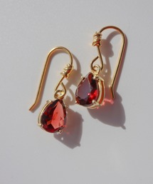 KUWARTO（クワルト）の「【KUWARTO】モザンビークガーネットピアス（ピアス（両耳用））」