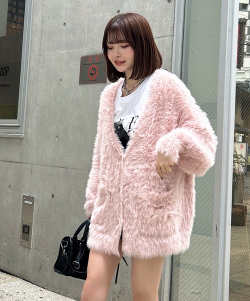 INTER FACTORY（インターファクトリー）の「さくら - シャギーニットVネックカーディガン - made in INTER FACTORY（カーディガン/ボレロ・レディース・ピンク/グレー・FREE）」の4枚目の写真