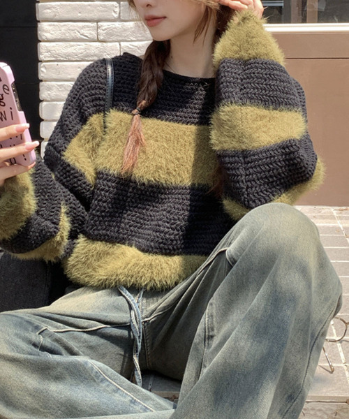 VIVID LADY(ビビッドレディー)の「オーバーフィット ボーダーニット 長袖 パフ袖 ニット(ニット/セーター・レディース・ブラウン/ブラック/カーキ・FREE)」の15枚目の写真