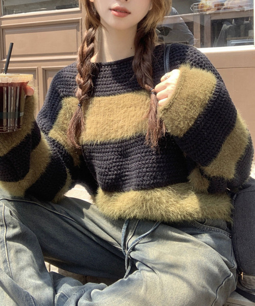 VIVID LADY(ビビッドレディー)の「オーバーフィット ボーダーニット 長袖 パフ袖 ニット(ニット/セーター・レディース・ブラウン/ブラック/カーキ・FREE)」の16枚目の写真