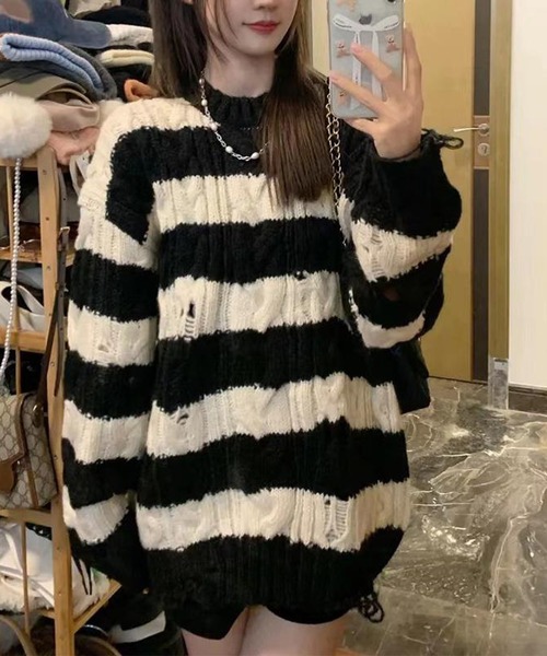 Nia（ニア）の「Nia(ニア)/ボーダーダメージニット（ニット/セーター・レディース・ピンク/ブラック・FREE）」の7枚目の写真