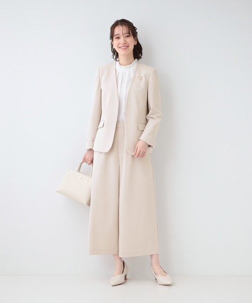 SHOO・LA・RUE(シューラルー)の「【洗える/S-3L/セットアップ可】セレモニーや通勤に カットジョーゼット Vネックジャケット(ノーカラージャケット・レディース・ブラック/ネイビー/ナチュラル・05/04/03/02/01)」の20枚目の写真