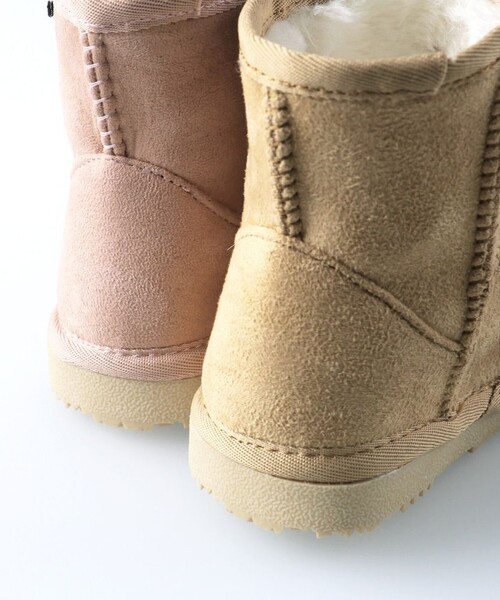 BRANSHES（ブランシェス）の「スエードリボンブーツ（ブーツ・キッズ・ベージュ/ピンク・17.0cm/15.0cm/16.0cm/19.0cm/18.0cm）」の12枚目の写真