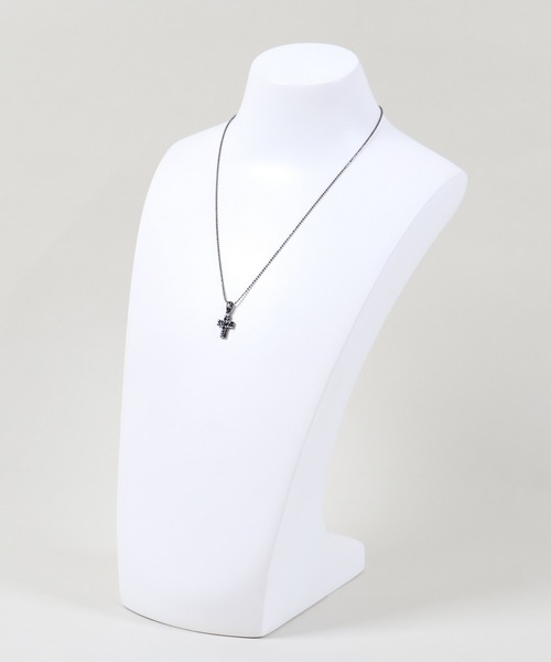 SPINNS（スピンズ）の「ミニクロス ラインストーン細ネックレス（ネックレス・レディース・ピンク/ブラック/シルバー・ONESIZE）」の5枚目の写真