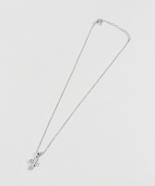 SPINNS（スピンズ）の「ミニクロス ラインストーン細ネックレス（ネックレス・レディース・ピンク/ブラック/シルバー・ONESIZE）」の8枚目の写真