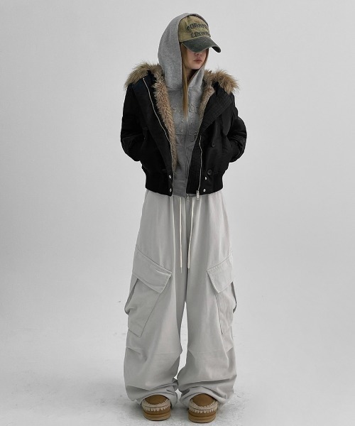 BLACKUP（ブラックアップ）の「[MADE] ポニールファージャンパー（ブルゾン・レディース・ブラック/ワイン・ONESIZE）」の20枚目の写真