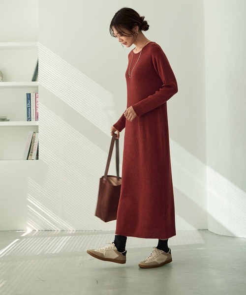 STYLE DELI(スタイルデリ)の「エアリー細リブニットワンピースB(ワンピース・レディース・グレー系その他/ブラック/レッド系その他・MEDIUM/SMALL)」の10枚目の写真