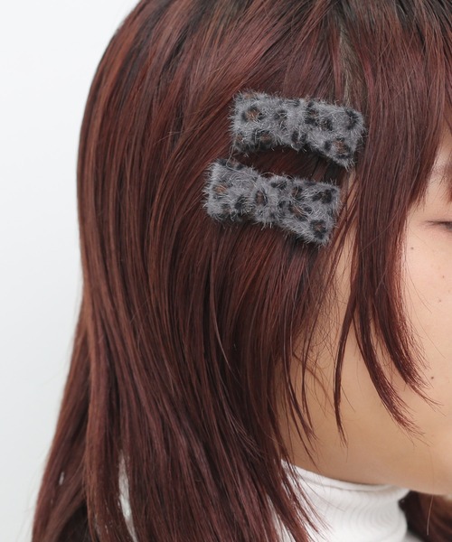 Peony（ピオニー）の「Peoney/2Set レオパードリボンヘアピン（ヘアピン・レディース・ベージュ/ブラック/ブラウン・FREE）」の5枚目の写真