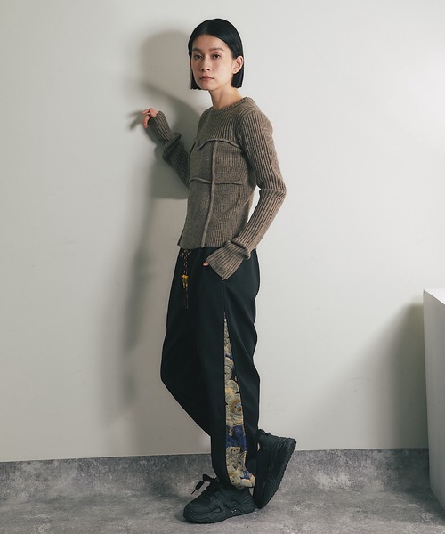 ANOTHER S（アナザーエス）の「ビスチェデザインリブニットトップス（Tシャツ/カットソー・レディース・ブラック/グレー/アイボリー/モカ・FREE）」の13枚目の写真