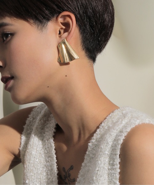 レトロ モダン モチーフ ビンテージ風 ピアス（ピアス（両耳用