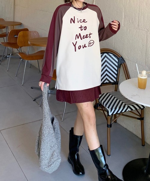 aimoha（アイモハ）の「ラグランスリーブスウェット（スウェット・レディース・ホワイト/ワインレッド・FREE）」の4枚目の写真