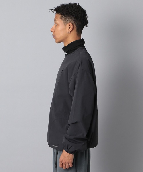 セール】【NUMERALS】ソフトシェルプルオーバー（その他トップス