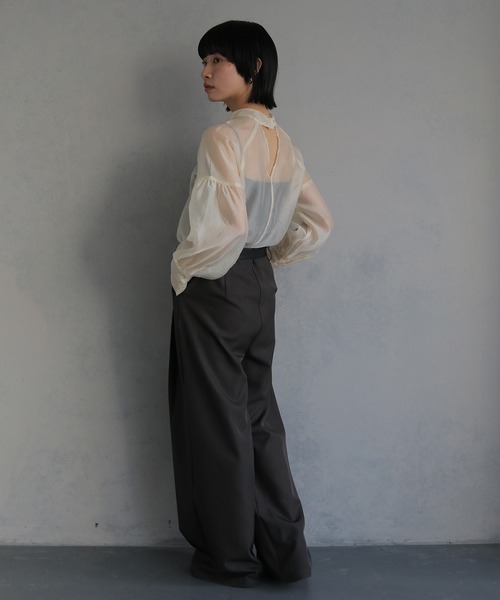 cheriella（シェリエラ）の「【cheriella】オーガンジーボリュームスリーブブラウス ORGANZA VOLUME SLEEVE BLOUSE（シャツ/ブラウス・レディース・アイボリー/グレー/ブラック・M）」の12枚目の写真