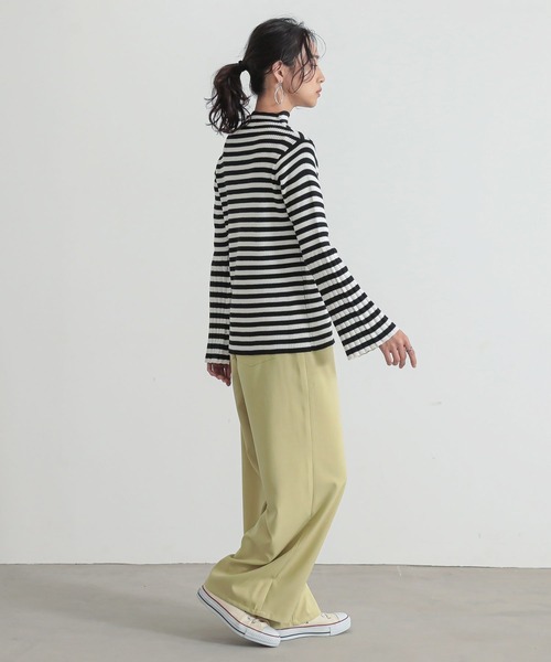 n'OrLABEL(ノアールレーベル)の「『配色セミフレアスリーブニット』(ニット/セーター・レディース・グレイッシュベージュ/ホワイト/ブルー/ブラック・L~LL/S~M/3L)」の17枚目の写真