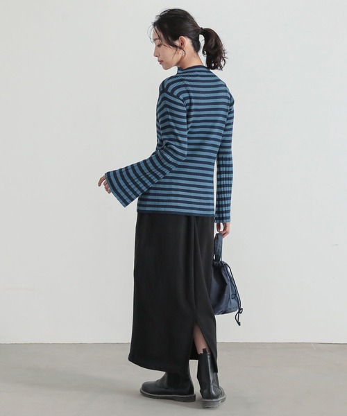 n'OrLABEL(ノアールレーベル)の「『配色セミフレアスリーブニット』(ニット/セーター・レディース・グレイッシュベージュ/ホワイト/ブルー/ブラック・L~LL/S~M/3L)」の22枚目の写真