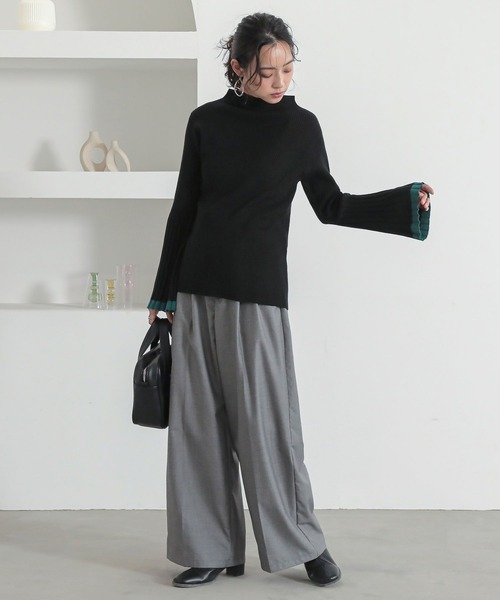 n'OrLABEL(ノアールレーベル)の「『配色セミフレアスリーブニット』(ニット/セーター・レディース・グレイッシュベージュ/ホワイト/ブルー/ブラック・L~LL/S~M/3L)」の14枚目の写真