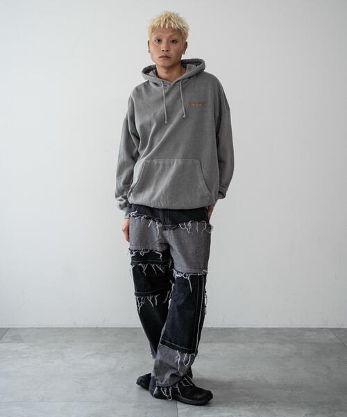 WEGO（ウィゴー）の「WEGO/ワイドクレイジーパターンデニムパンツ（デニムパンツ・メンズ・ブラック/ブラック系その他・LARGE/MEDIUM）」の9枚目の写真