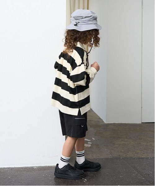 b・ROOM（ビールーム）の「ビッグシルエットラガーシャツ（Tシャツ/カットソー・キッズ・ブラック/モカ/モスグリーン・110cm/100cm/120cm/130cm/140cm/150cm）」の17枚目の写真