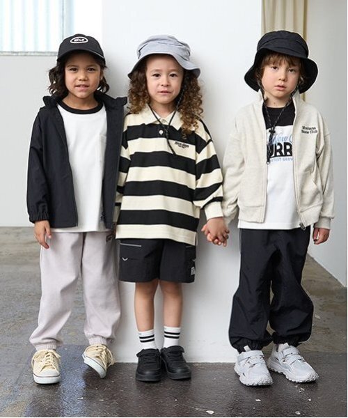 b・ROOM（ビールーム）の「ビッグシルエットラガーシャツ（Tシャツ/カットソー・キッズ・ブラック/モカ/モスグリーン・110cm/100cm/120cm/130cm/140cm/150cm）」の18枚目の写真