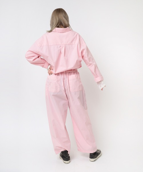 RNA（アールエヌエー）の「O0735 ルーズシャツオールインワン（つなぎ/オールインワン・レディース・ブルー/ライトベージュ/ピンク・MEDIUM）」の10枚目の写真