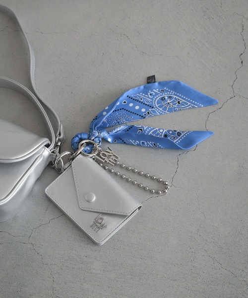 LOWRYS FARM（ローリーズファーム）の「ＬＦバンダナチャーム（その他雑貨・レディース・レッド/ブルー・FREE）」の13枚目の写真