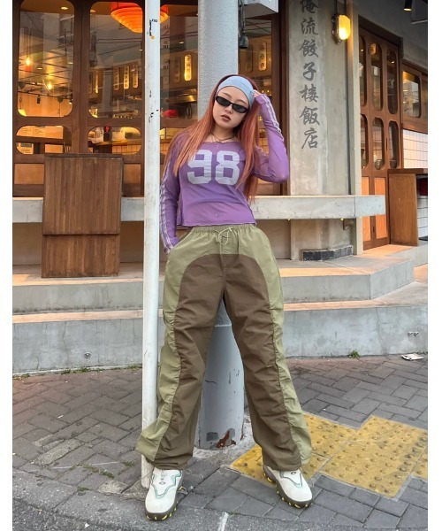 HTH（エイチティーエイチ）の「nylon shirring pants（その他パンツ・レディース・アーミー/グレー系・フリー）」の8枚目の写真
