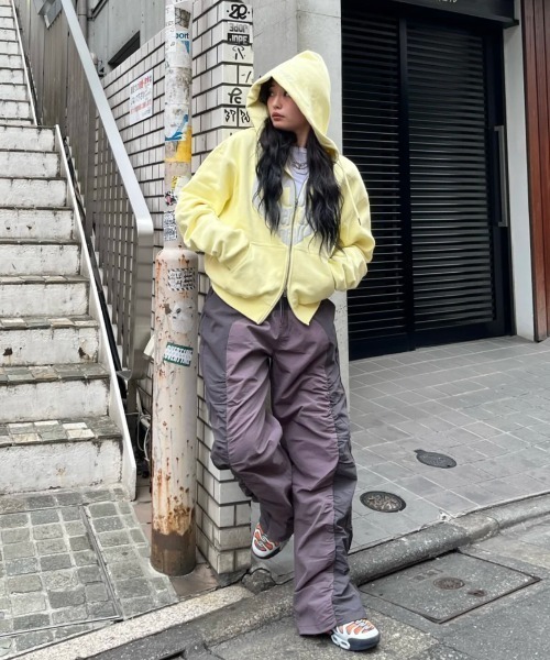 HTH（エイチティーエイチ）の「nylon shirring pants（その他パンツ・レディース・アーミー/グレー系・フリー）」の11枚目の写真