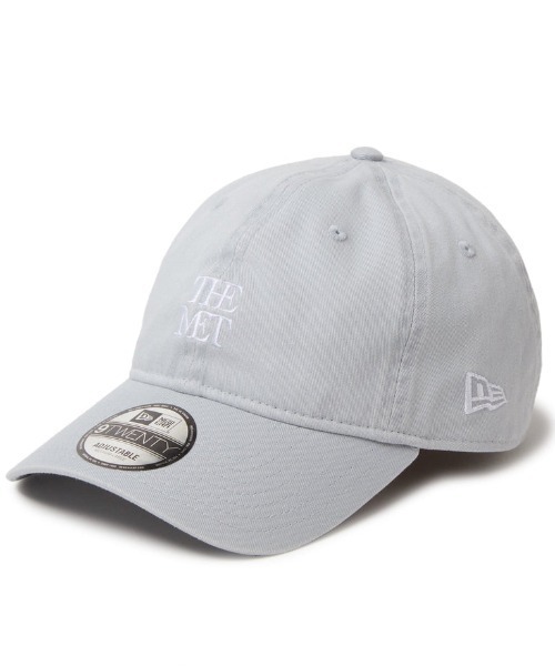 NEW ERA(ニューエラ)の「NEW ERA/ニューエラ キャップ 9TWENTY The Met ミニロゴ 14457373/14457374/14457375/14457376/14457377/14457378(キャップ・メンズ・ネイビー/ブラック/ホワイト/ブルー系その他/グレー系その他/ピンク・M/L)」の3枚目の写真