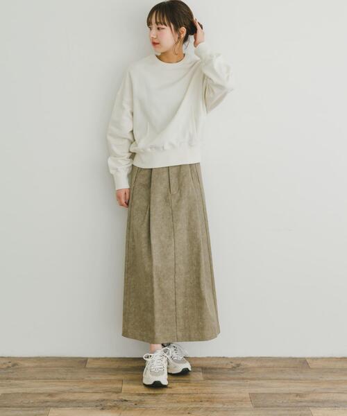 ITEMS URBANRESEARCH（アイテムズ アーバンリサーチ）の「クルーネックドルマンスウェット（スウェット・レディース・グレー系その他/ダークブラウン/オフホワイト・FREE）」の11枚目の写真