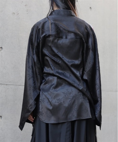 REZEN（リゼン）の「陰陽師×曼荼羅２ＷＡＹシャツ（シャツ/ブラウス・メンズ・ブラック/アイボリー/ローズ/レッドパープル・MEDIUM/LARGE）」の6枚目の写真