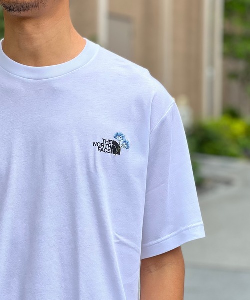 【THE NORTH FACE】新作 FLOWER Tシャツ 英国発 送料・関税込み THE NORTH FACE】S/S Flower Logo Tee エスエスフラワーロゴ