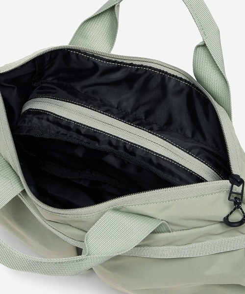AIGLE（エーグル）の「撥水コンパクト ショルダーバッグ /ヘルメットバッグ（ショルダーバッグ・レディース・ブルー/ライトグリーン/ブラック・FREE）」の16枚目の写真