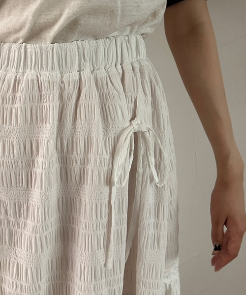 kutir(クティール)の「リボンドロストレース切り替えミニスカート(スカート・レディース・オフホワイト/ブラック・FREE)」の15枚目の写真