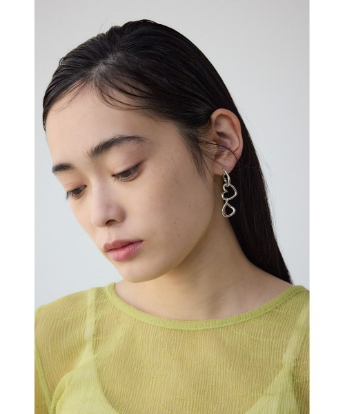 AZUL by moussy(アズールバイマウジー)の「ハートチェーンピアス(ピアス(両耳用)・レディース・ゴールド系その他/シルバー・FREE)」の3枚目の写真