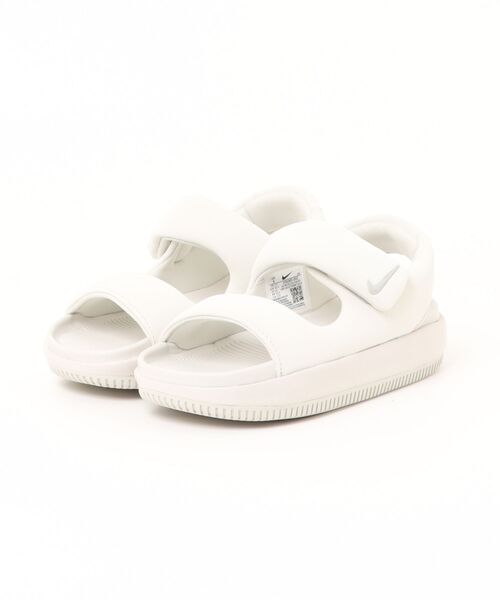 NIKE(ナイキ)の「【NIKE】FJ6043-002 ナイキ ウィメンズ カ-ム サンダル(サンダル・レディース・アイボリー・22cm/23cm/24cm/25cm)」の1枚目の写真