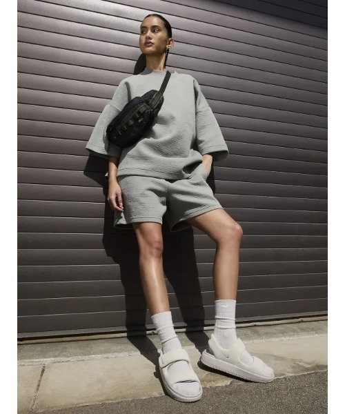 NIKE(ナイキ)の「【NIKE】FJ6043-002 ナイキ ウィメンズ カ-ム サンダル(サンダル・レディース・アイボリー・22cm/23cm/24cm/25cm)」の6枚目の写真