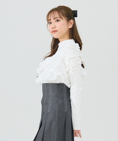 REDYAZEL(レディアゼル)の「異素材フリルトップス(Tシャツ/カットソー・レディース・オフホワイト/ブルー/ブラック・FREE)」の9枚目の写真