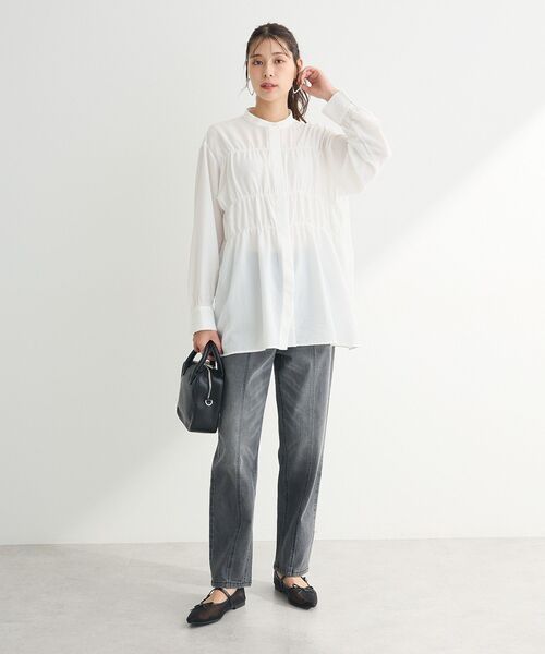 Green　Parks（グリーンパークス）の「GUMストレッチパネル切り替えデニムパンツ（デニムパンツ・レディース・ブラック/インディゴブルー・M/L）」の3枚目の写真