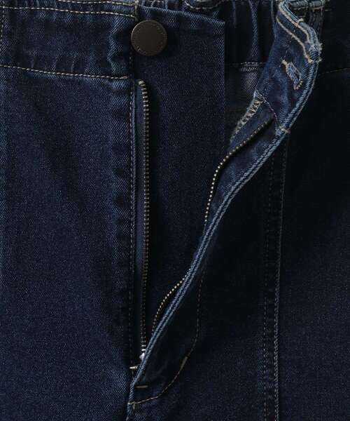 Green　Parks（グリーンパークス）の「GUMストレッチパネル切り替えデニムパンツ（デニムパンツ・レディース・ブラック/インディゴブルー・M/L）」の14枚目の写真