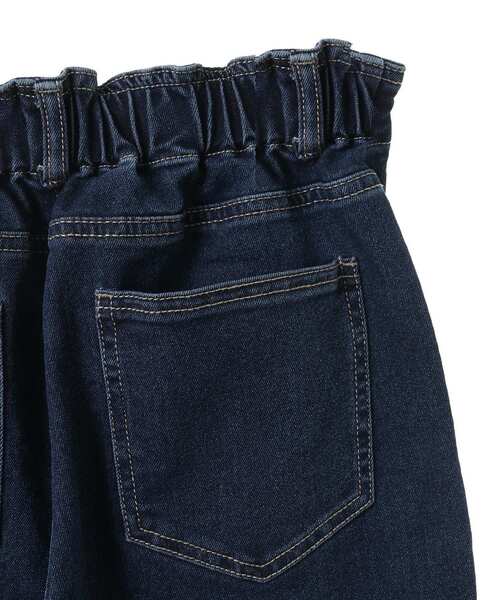 Green　Parks（グリーンパークス）の「GUMストレッチパネル切り替えデニムパンツ（デニムパンツ・レディース・ブラック/インディゴブルー・M/L）」の16枚目の写真