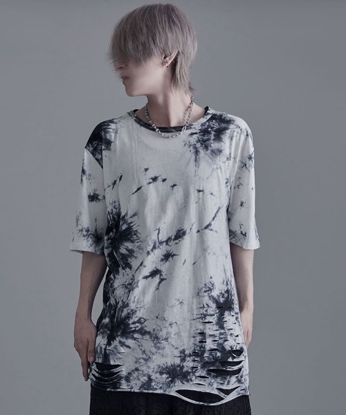 SILVER BULLET(シルバーバレット)の「『Bernings Sho/バーニングショー』ムラ染め天竺ダメージ加工半袖クルーネック(Tシャツ/カットソー・メンズ・ブラック×ベージュ/ブラック×レッド/ホワイト×ブラック・XL/L/M)」の1枚目の写真