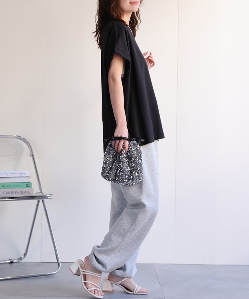 ap retro(アプレトロ)の「【接触冷感】フレンチスリーブTee / オーバーサイズTeeシャツ(Tシャツ/カットソー・レディース・ブルー/アイボリー/ブラック/チャコール・FREE)」の22枚目の写真