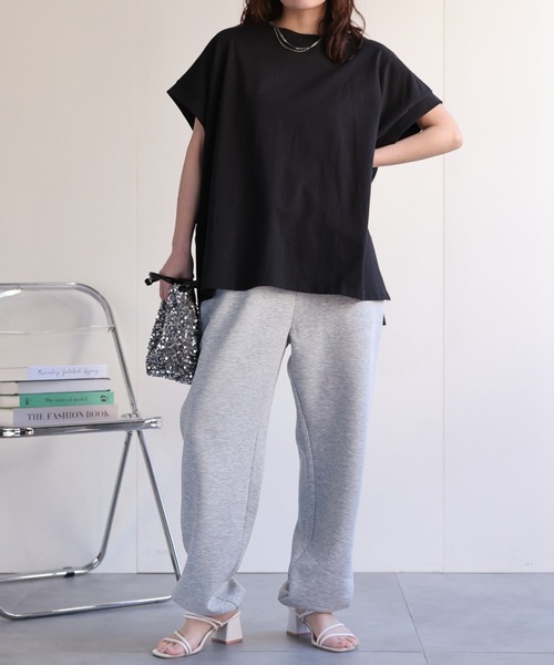 ap retro(アプレトロ)の「【接触冷感】フレンチスリーブTee / オーバーサイズTeeシャツ(Tシャツ/カットソー・レディース・ブルー/アイボリー/ブラック/チャコール・FREE)」の21枚目の写真