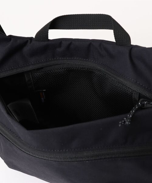 Gramicci(グラミチ)の「▼GRAMICCI(グラミチ) ▼CORDURA SHOULDER BAG(ショルダーバッグ・メンズ・ブラック/オリーブ・FREE)」の16枚目の写真